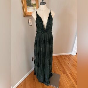 Luxxel Dark Green Maxi Dress